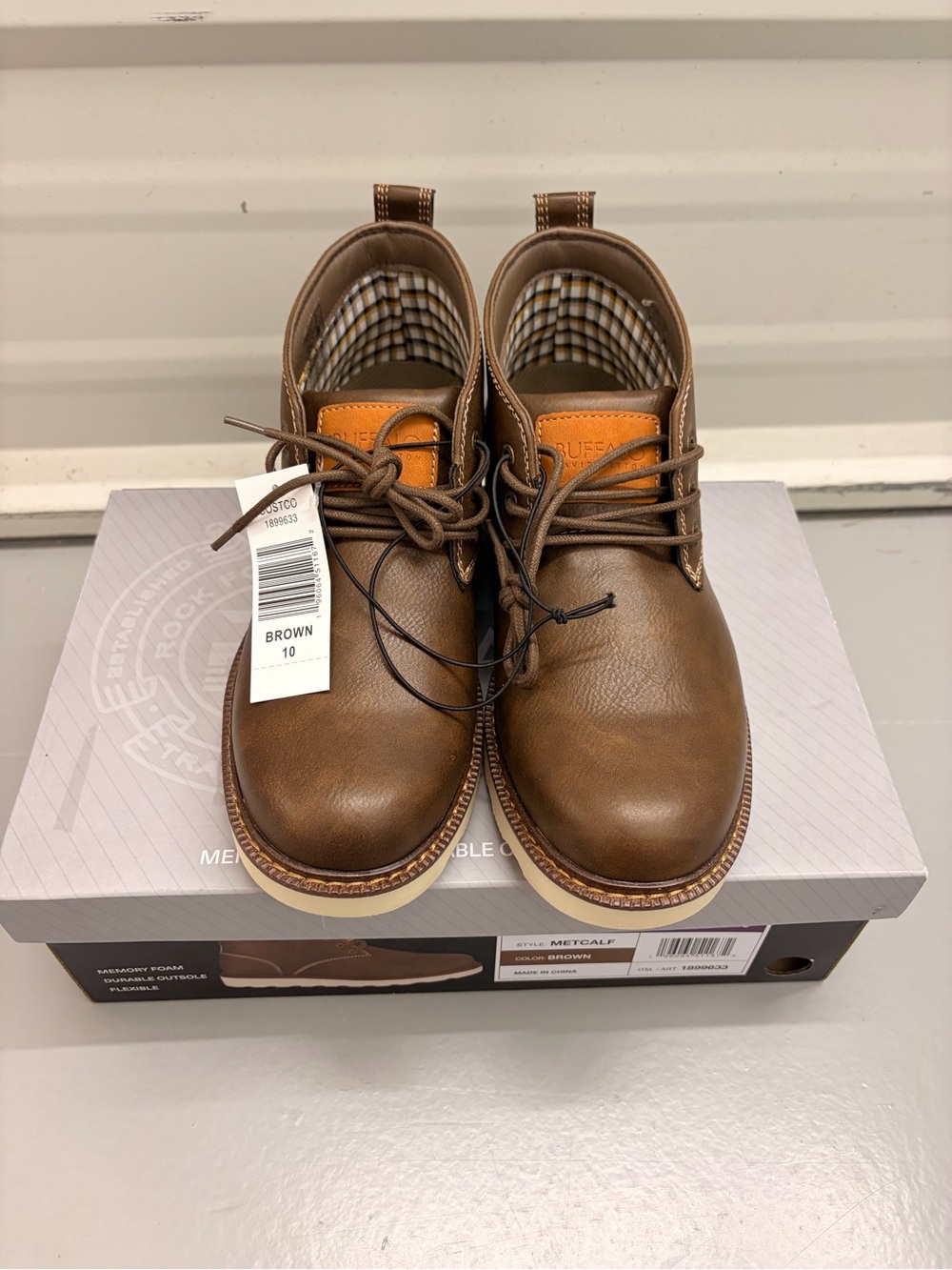 Buffalo David Bitton Metcalf Men's Faux Leather Memory Foam Chukka Boots Size 10